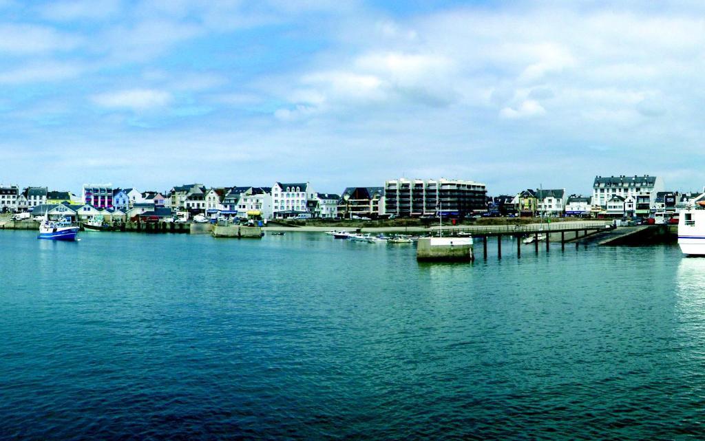 Hotel Le Neptune Quiberon Exterior photo