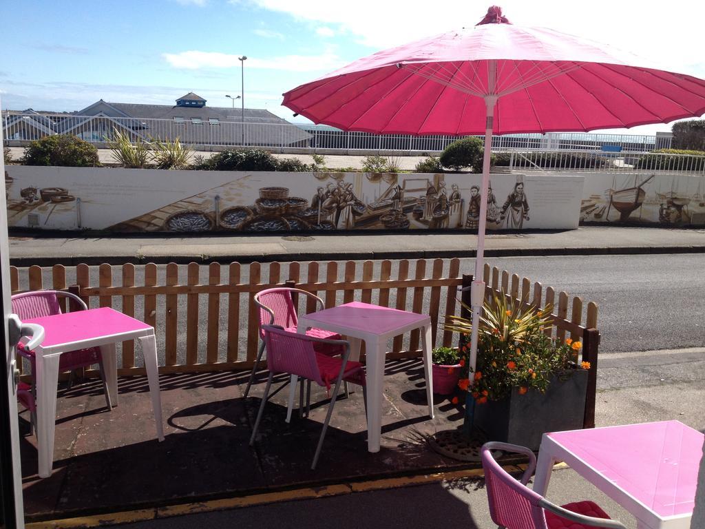 Hotel Le Neptune Quiberon Exterior photo